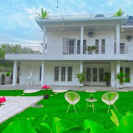 Garden Villa By Villapedia Bogor Ngoại thất bức ảnh