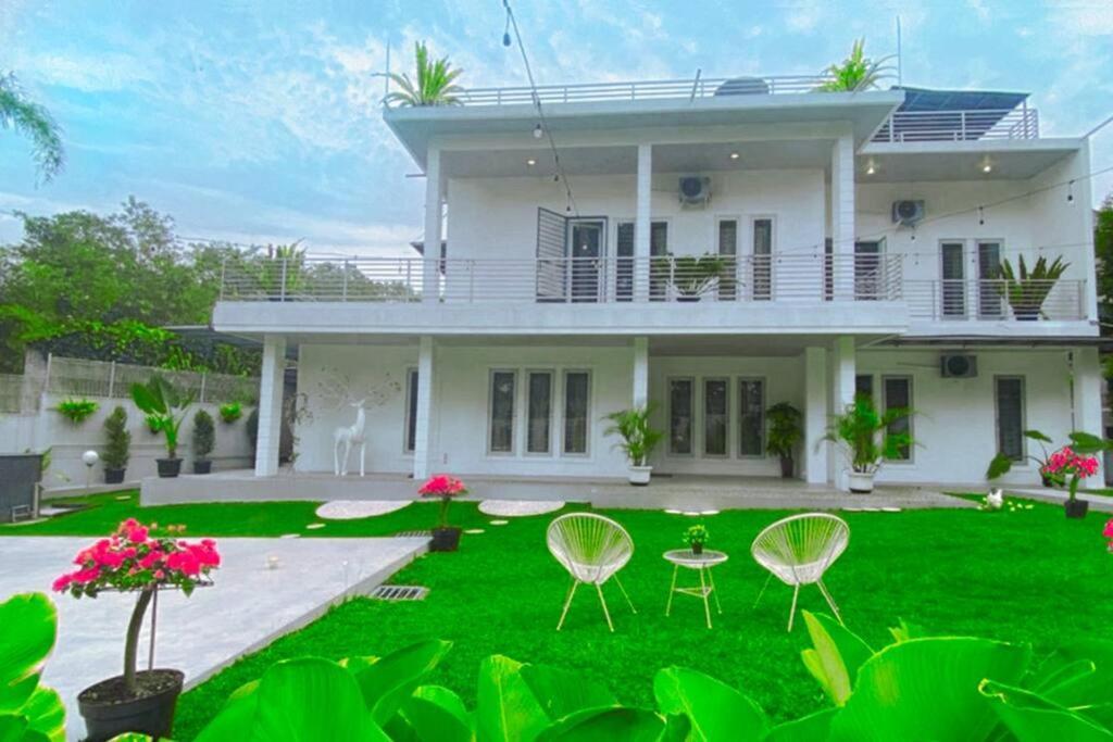 Garden Villa By Villapedia Bogor Ngoại thất bức ảnh